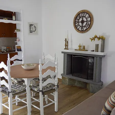 Bookhome By Greece Apartment