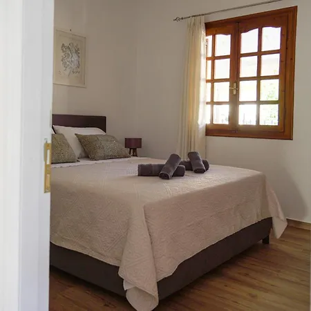 Bookhome By Greece *