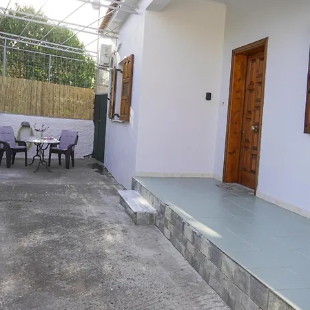 Bookhome By Greece * Aigio