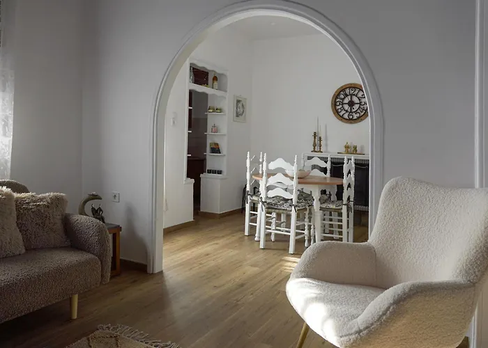 Bookhome By Greece *